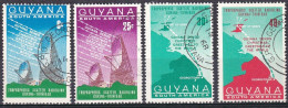 GUYANA ANNO 1968 NATALE SERIE COMPLETA USATA LINGUELLATA COME DA FOTO - Guyane (1966-...)