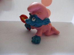 Figurine Schtroumpf / Smurf Baby Rose - Smurfen