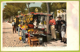 12750 - CUBA- Vintage Postcard - Fruit Stands On The Prado - Cuba