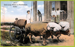12747 - CUBA- Vintage Postcard - Delivering Water To Residences - Cuba