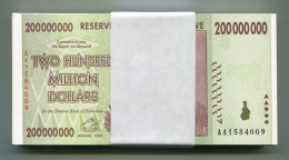 Zimbabwe 200 Million UNC P81 2008 AA 100 Banknotes 1 Bundle 100 Trillion Series - Zimbabwe