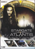 STARGATE ATLANTIS     L 'INTEGRAL DE LA SAISON  4   ( 5  DVD  )  20  EPISODES  DE 45 Mm  NEUF SOUS CELLOPHANE - Ciencia Ficción Y Fantasía