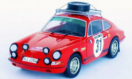 Porsche 911 S - 2nd Rallye Monte-Carlo 1969 #31 - Gérard Larrousse/Perramond - Troféu - Trofeu