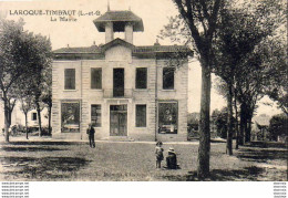 D47  LAROQUE TIMBAUT La Mairie ..... Avec Grandes Affiches Luceta - Laroque Timbault