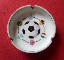 ANTIGUO CENICERO ASHTRAY CENDRIER RECUERDO CAMPEONATO MUNDIAL DE FÚTBOL ESPAÑA 82 1982 FOOTBALL...SOCCER FUTEBOL CALCIO. - Otros & Sin Clasificación