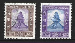 NEPAL. N°100 & 102 Oblitérés De 1959. Temple De Nabta Pale. - Hindouisme