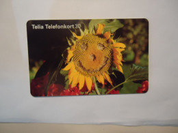 SWEDEN  USED  CARDS  FLOWERS PLANTS - Blumen