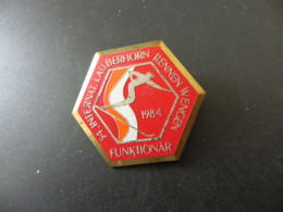 Old Badge Suisse Svizzera Switzerland - Internationale Lauberhorn Ski Rennen Wengen 1984 - Funktionär - Non Classés