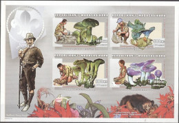 Madagascar 1999, Scout, Mushrooms, Lemur, 4val In BF IMPERFORATED - Unused Stamps