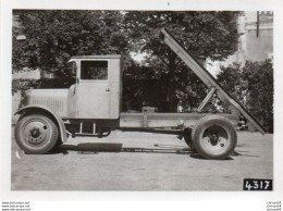 3V9Sm Photo Originale N°10 (17cm X 12.5cm) Tacot Camion Saurer Cabine Et Systéme à Benne Hydraulique - Vrachtwagens En LGV