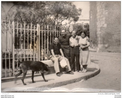 51Au   Grande Photo Un Nageur Du CNM à Marseille à Situer Avec Ses Parents - Natación