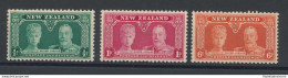 1935 NEW ZEALAND - Stanley Gibbons N. 573/75 - Silver Jubilee - MLH* - Otros & Sin Clasificación