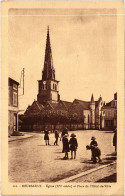 CPA Meursault Eglsie XV Siecle Et Place De L'Hotel De Ville FRANCE (1375616) - Meursault