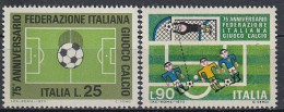 ITALY 1404-1405,unused (**) Football - 1971-80: Neufs