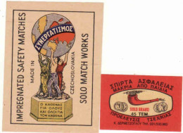 Czechoslovakia - 2 Matchbox Labels For Export To Greece - Pipe, Gloge - Boites D'allumettes - Etiquettes