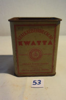 C53 Très Ancienne Boite En Métal Kwatta - Cajas