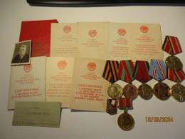 CURIOSITY RUSSIA WW II SET OF MEDALS TO ONE MAN FOR BOTH MILITARY AND LABOUR MERITS , 19-4 - Rusia