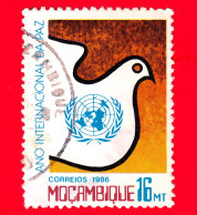 MOZAMBICO - Usato - 1986 - Anno Internazionale Della Pace - Colomba - ONU - 16 - Mozambique