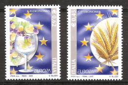Italie Italia 2005 N° 2779 / 80 ** Europa, Emission Conjointe, Gastronomie, Epi, Blé, Union Européenne, Vin Raisin Vigne - 2001-10: Mint/hinged