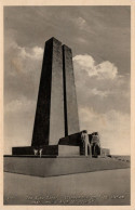 THE SUEZ CANAL - Monument à La Défense Du Canal Près Ismailla - Suez