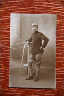 MILITARIA - Carte Photo D'un MILITAIRE - Personajes