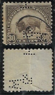 USA United States 1926/1933 Stamp With Perfin H&/W By Homblower & Weeks From New York Lochung Perfore - Perfin