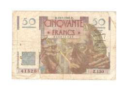 ALB/ France : 50 Francs LE VERRIER - 19/05/1949 - Dizaine De Trous D'épingle, Manque Au Milieu, Déchirure 2 Cm - 50 F 1946-1951 ''Le Verrier''