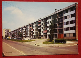 CPM - Garges Les Gonesse  -(Val D'Oise) - La Dame Blanche - Rue Claude Monet - Garges Les Gonesses