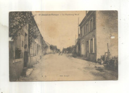 Saint Amand En Puisaye, Le Faubourg Neuf (CP Vendue Dans L'état) - Saint-Amand-en-Puisaye