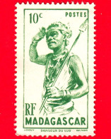 MADAGASCAR - Usato - 1946 - Danzatore Del Sud - Dancer - 10 C - Usati