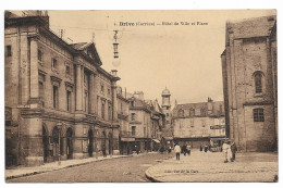 CPA 19 CORREZE BRIVES Hôtel De Ville Et Place N°4 - Brive La Gaillarde