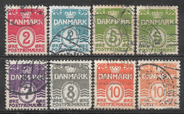 1933-1939 DENMARK Set Of 8 USED STAMPS (Michel # 196-201) CV €2.40 - Used Stamps