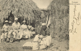Curacao, D.W.I., Familia De Negros (1910s) Postcard - Curaçao