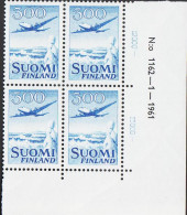 1958. FINLAND. Airmail. Douglas DC-6. 300 (M.) Blue. Beautiful Never Hinged Corne Margin Bloc... (Michel 488) - JF542616 - Ongebruikt