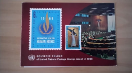 UNO Souvenir Folder 1968. - Covers & Documents