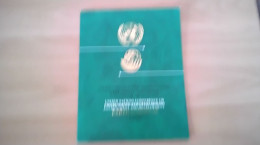 UNO Souvenir Folder 1992. - Cartas & Documentos