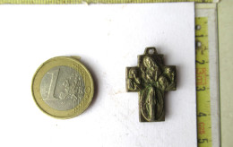 4010 - MEDAILLE - KRUISBEELD - CRUCIFIX - Religion & Esotérisme