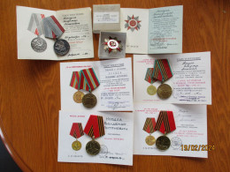 RUSSIA ESTONIA WW II SET OF SILVER ORDER  MEDALS TO ONE MAN FOR MILITARY MERITS , 19-4 - Rusia