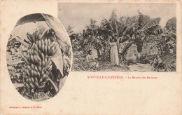 Nouvelle Calédonie - La Récolte Des Bananes - Animé -   Carte Postale Ancienne - Nueva Caledonia