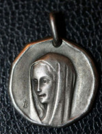 Pendentif Médaille Religieuse Argent 800 Milieu XXe "Sainte Marie" Silver Religious Medal - Religion & Esotérisme