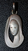 Pendentif Médaille Religieuse Argent 800 Milieu XXe "Sainte Marie" Silver Religious Medal - Religion & Esotérisme