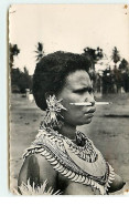 Mission De PAPOUASIE - Jeune Femme Ornée (Mékéo) (vendu En L'état) - Papoea-Nieuw-Guinea
