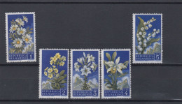 00432/ San Marino 1957 M/MINT Flowers Short Set - Unused Stamps