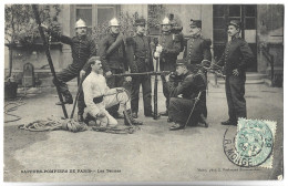 SAPEURS POMPIERS DE PARIS - Les Tenues - Firemen