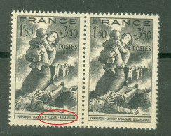 France  Yv 584 En Paire  * * TB Dont Lettres Blanches Saint Nazaire Billancourt  - Unused Stamps