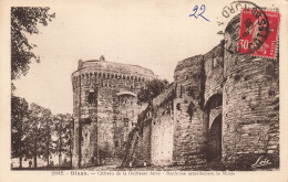 FRANCE - Dinan - Vue Perspective Le Château De La Duchesse Anne - Renferme Actuellement Le Musée- Carte Postale Ancienne - Dinan