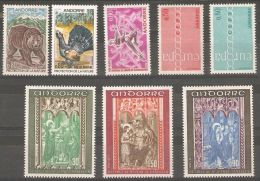 Andorre Année 1971 Compléte 8 Timbres ** N° 209  210  211  212  213  214  215  216 - Full Years