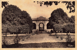 FRANCE - Fontaine Française - Orangerie Du Château - Carte Postale Ancienne - Other & Unclassified