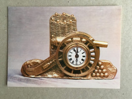 Poland Polska Warszawa - Mantel Clock In The Form Of A Cannon Pendule De Cheminée En Forme De Canon - Articles Of Virtu