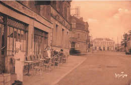 Fontenay Le Comte * Hôtel Café TERMINUS , Avenue De La Gare * Commerce - Fontenay Le Comte